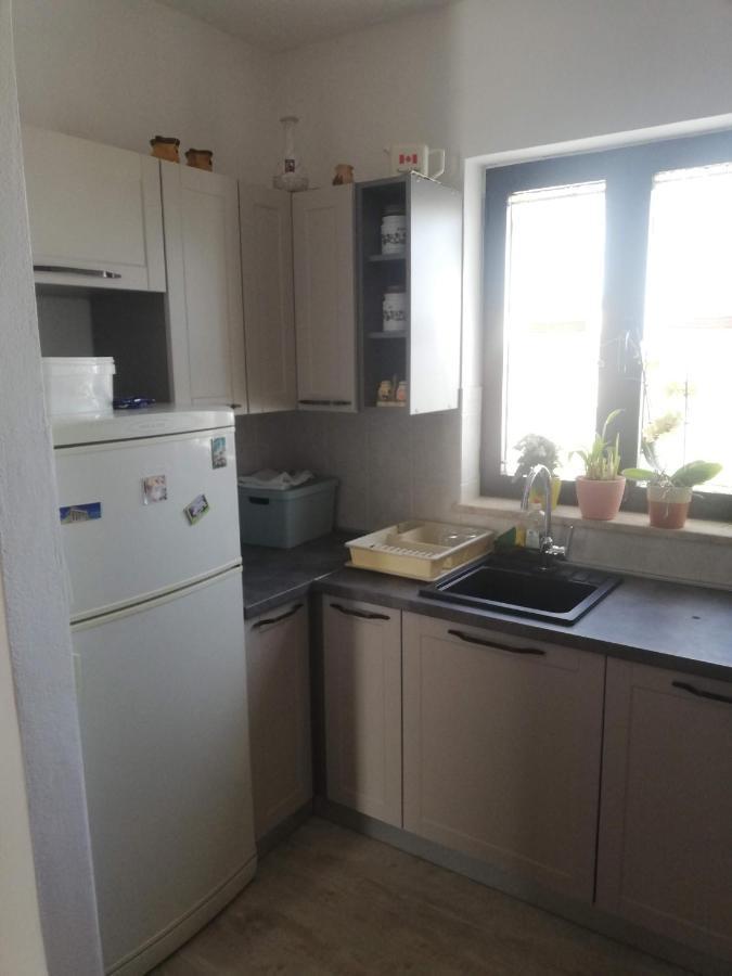 Apartments Mirela Πόρετς Εξωτερικό φωτογραφία