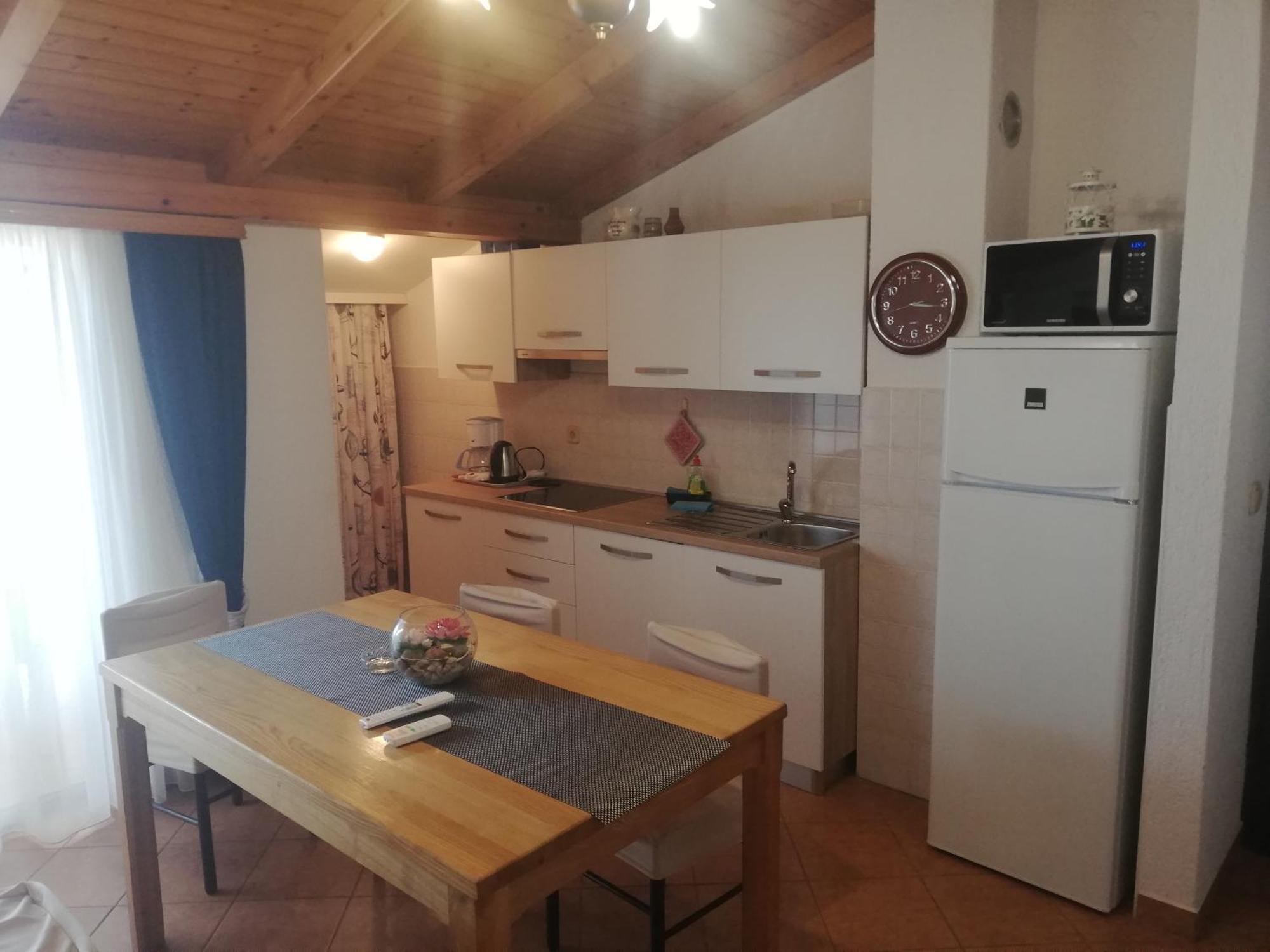 Apartments Mirela Πόρετς Εξωτερικό φωτογραφία