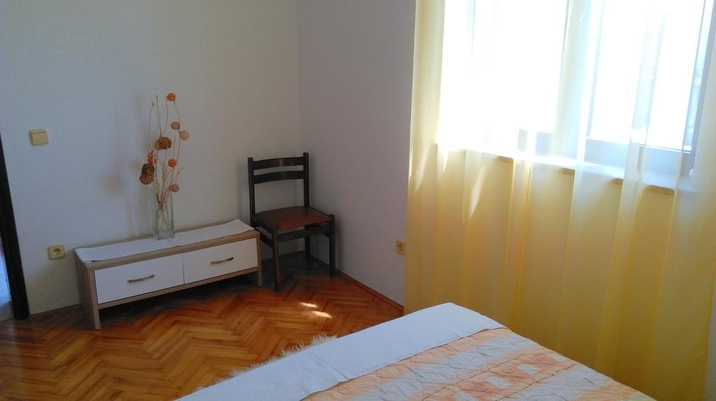 Apartments Mirela Πόρετς Εξωτερικό φωτογραφία