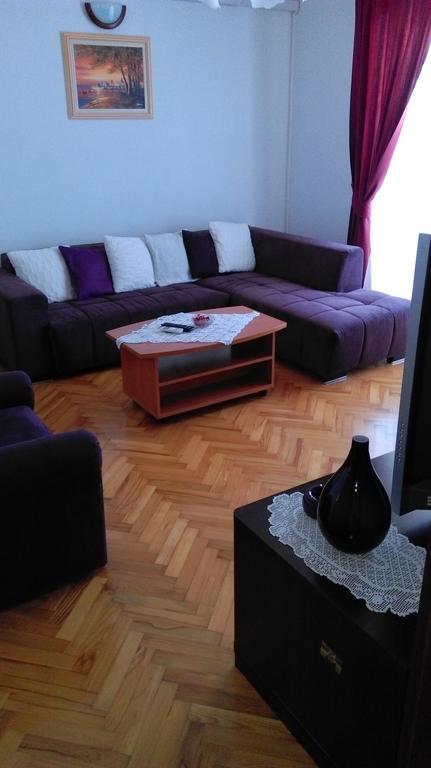 Apartments Mirela Πόρετς Εξωτερικό φωτογραφία